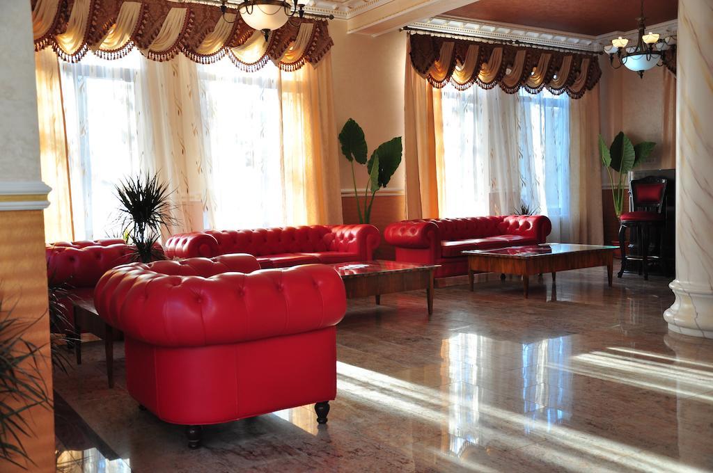 Vigo Grand Hotel Ploieşti Eksteriør bilde
