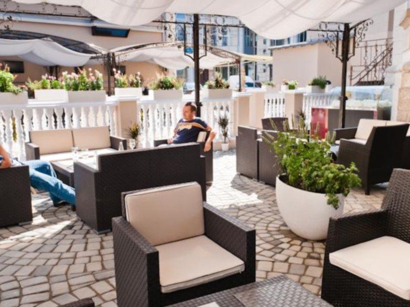 Vigo Grand Hotel Ploieşti Eksteriør bilde