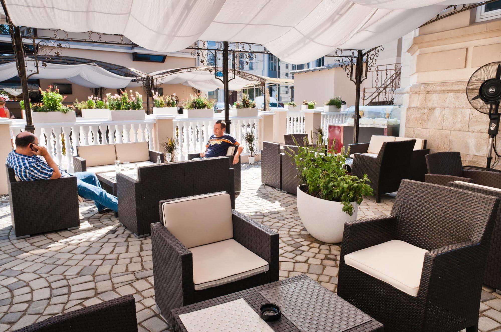 Vigo Grand Hotel Ploieşti Eksteriør bilde